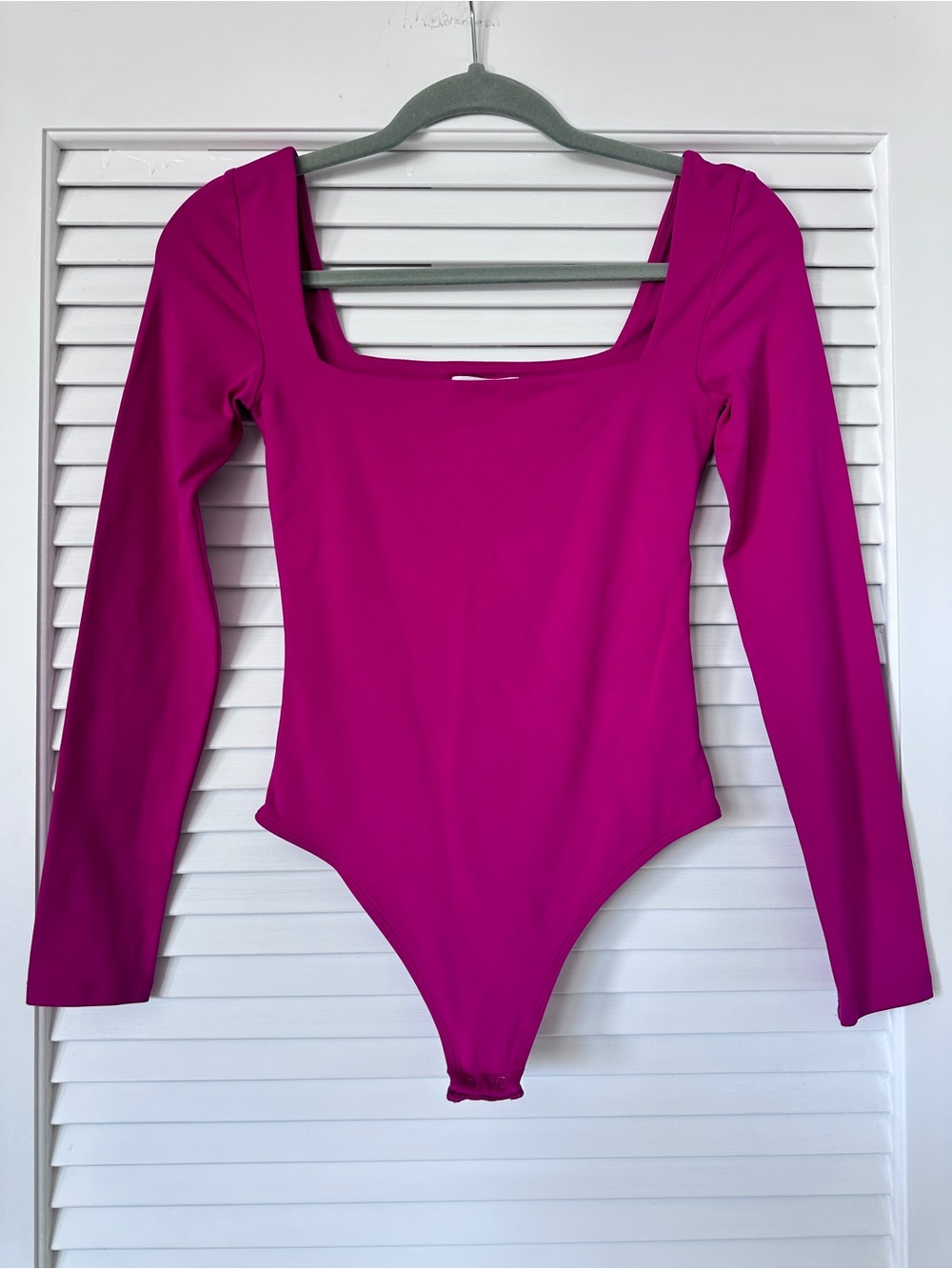 Babaton Long Sleeve One-Piece Bodysuit - Fuchsia/Pink Size S